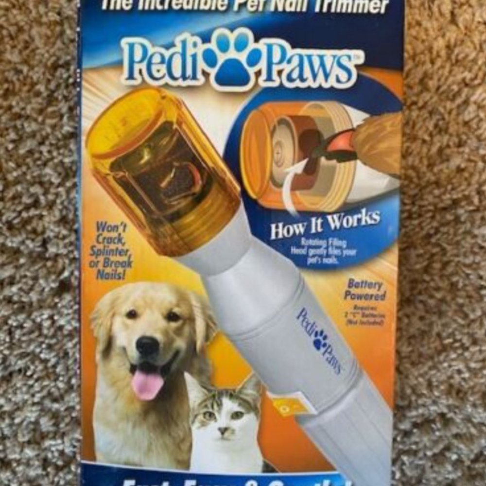 NEW IN BOX Pedi Paws Pet Nail Trimmer